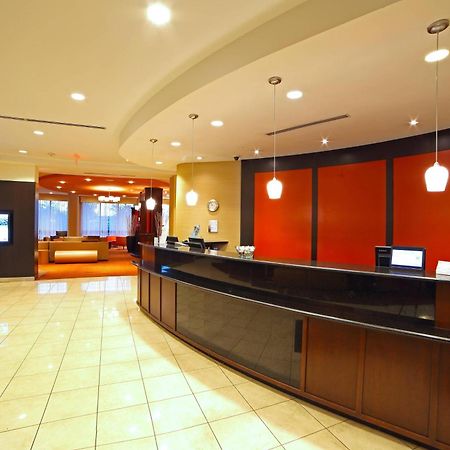 Courtyard By Marriott Mississauga-Airport Corporate Centre West Exterior foto