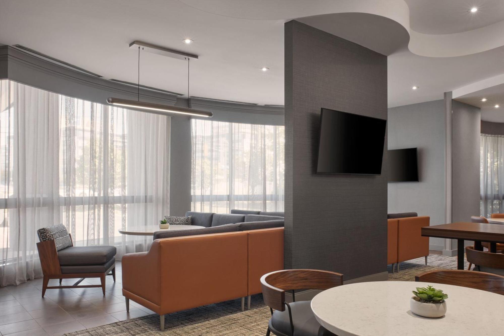 Courtyard By Marriott Mississauga-Airport Corporate Centre West Exterior foto