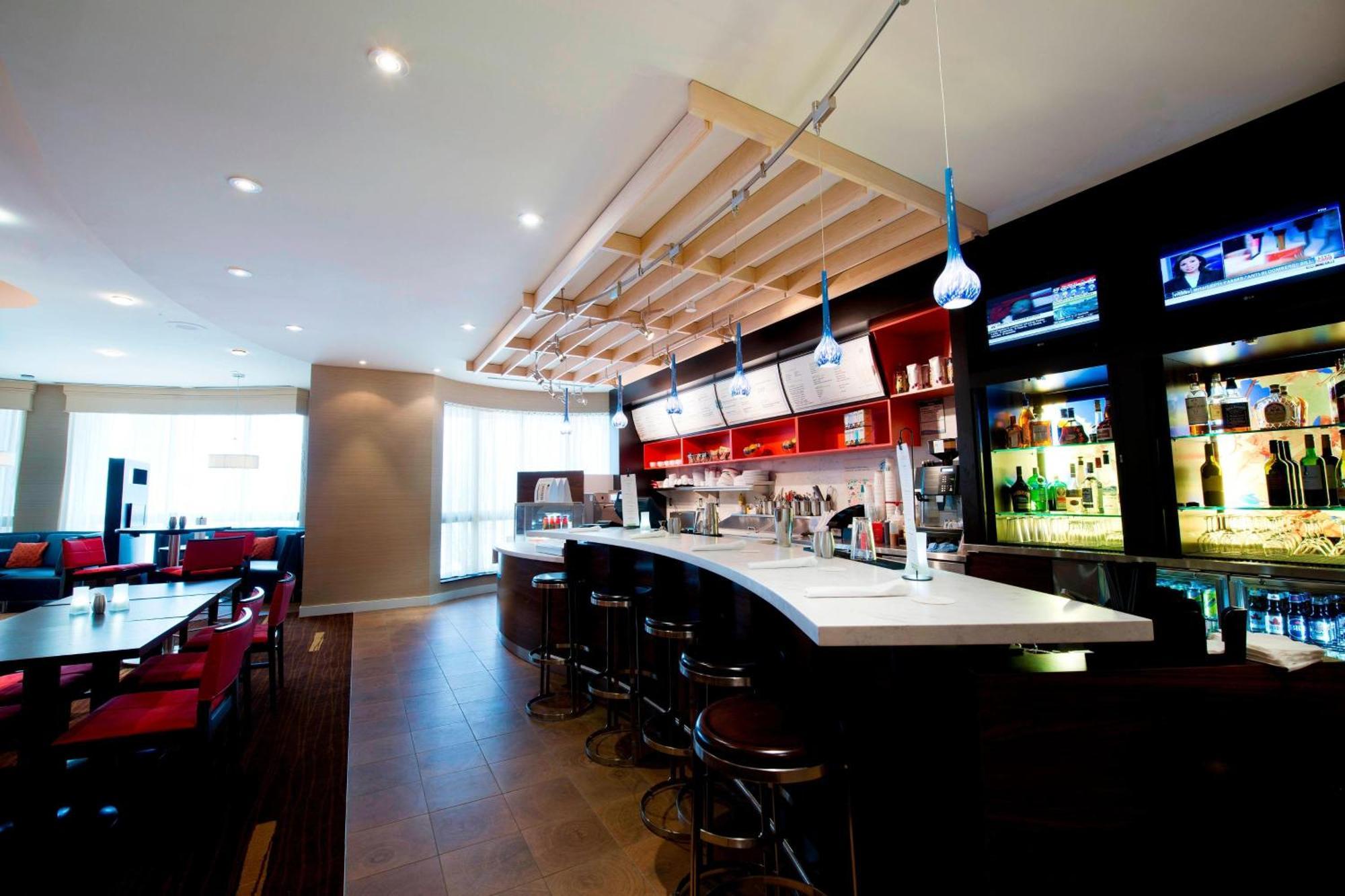 Courtyard By Marriott Mississauga-Airport Corporate Centre West Exterior foto